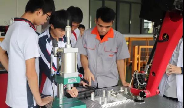 1638705997331570.jpg 1638705997331570.jpg